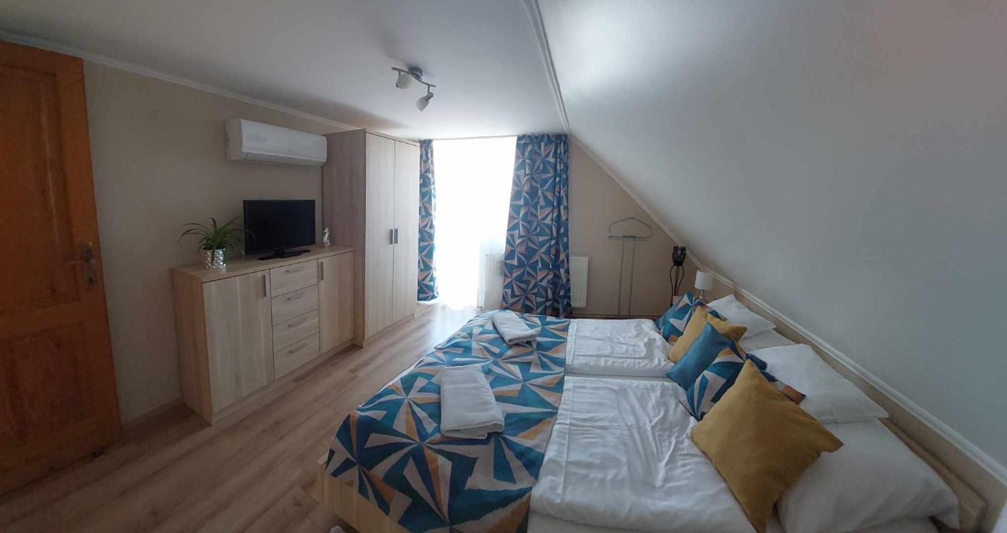 Jazmin Apartman Тихань Экстерьер фото