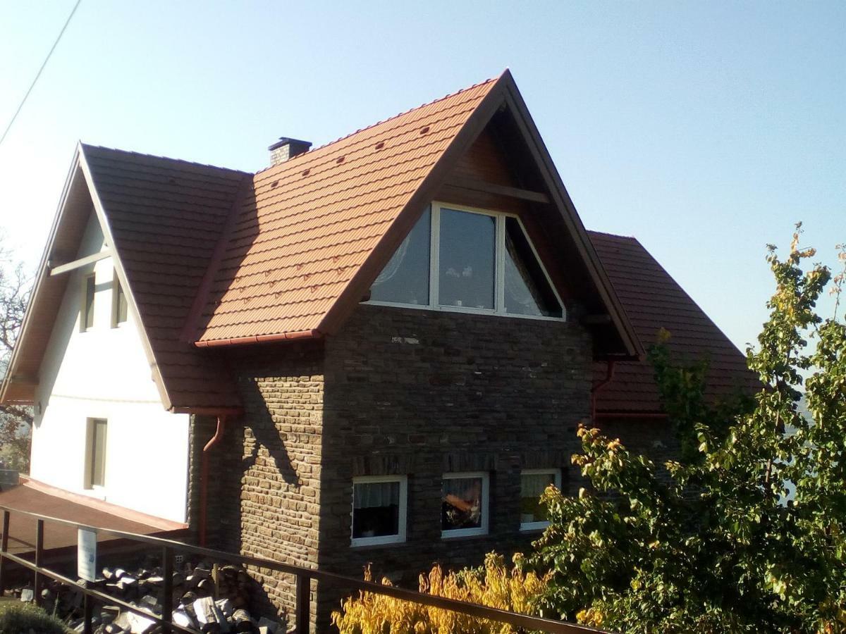 Jazmin Apartman Тихань Экстерьер фото